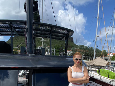 Broker &amp; Client Advisory